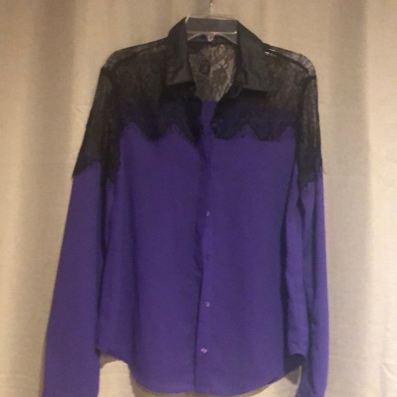 Tops - Blouse